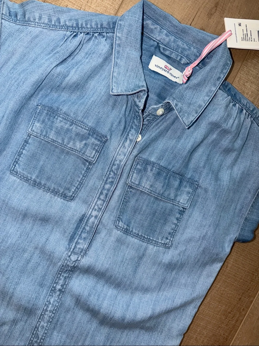 Vineyard Vines blue denim